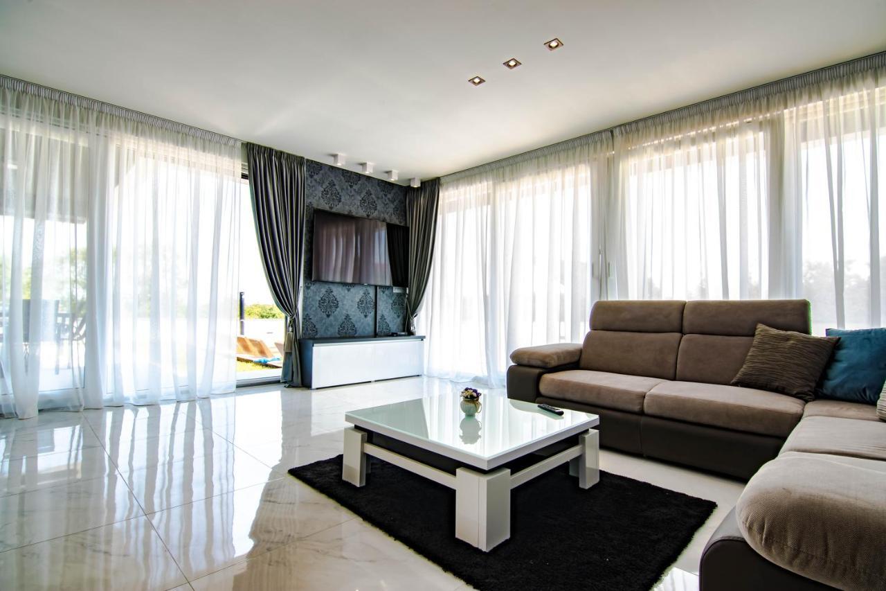 Villa Evoque - Adriatic Luxury Villas Задар Екстер'єр фото